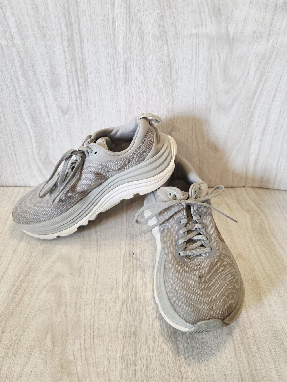 Hoka Gaviota 5 Sneakers